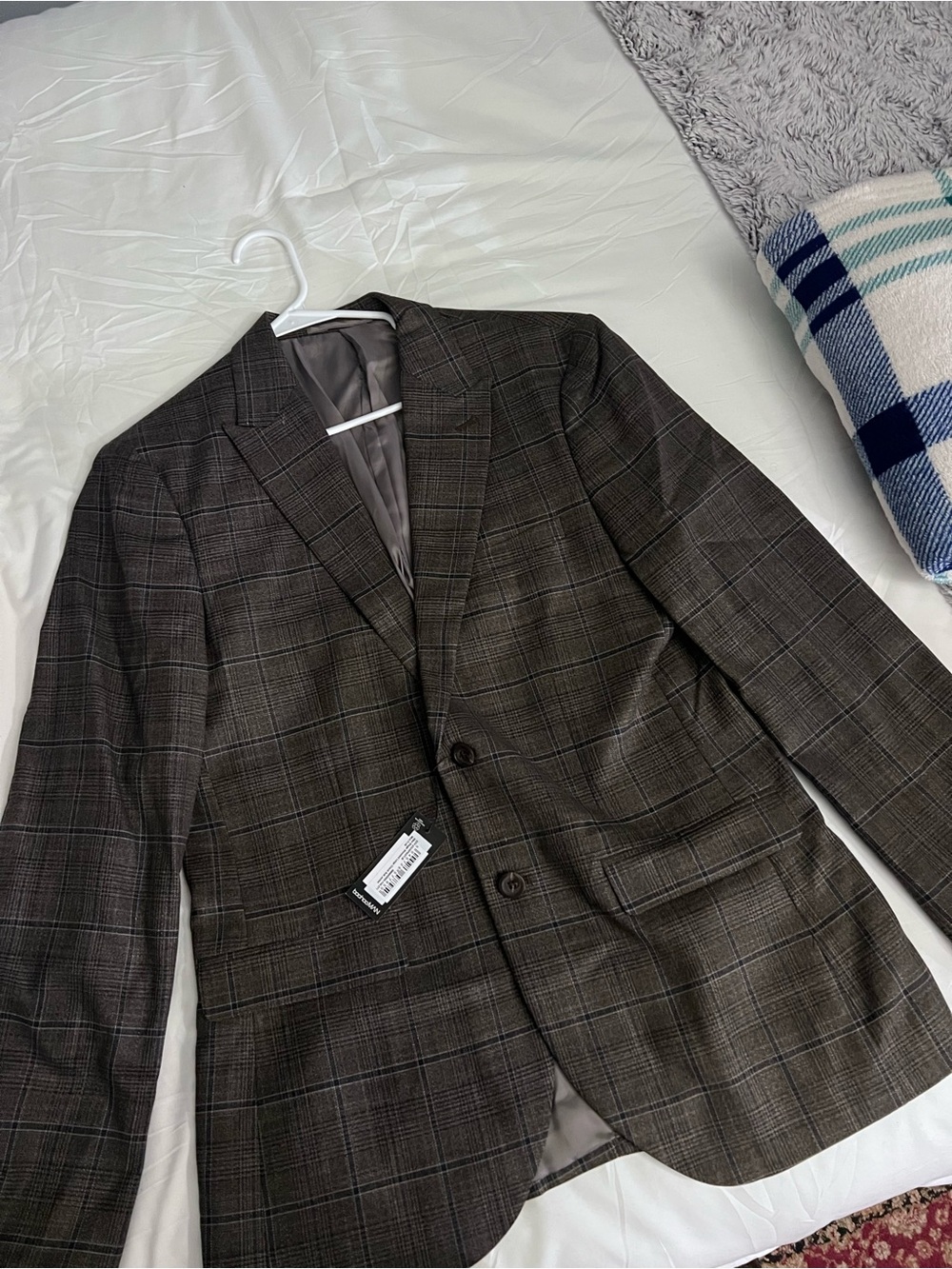 Men's Brown Plaid Two-Button Sport Coat